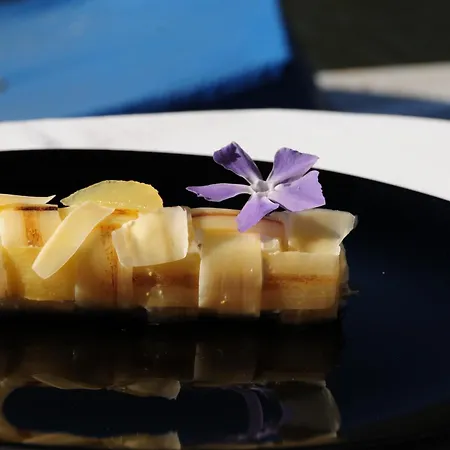 Hotel Restaurant Pavillon Bleu-3