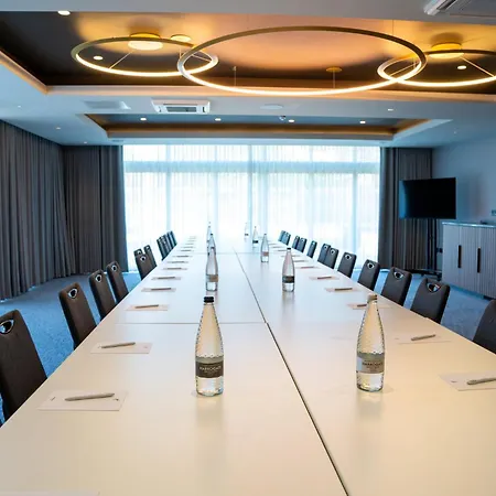 Holiday Inn Nottingham By Ihg-3