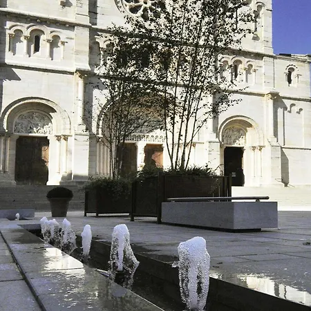 Hotel Mercure Macon Bord De Saone-3