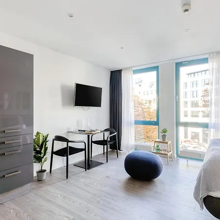 Limehome Koeln Friesenplatz - Digital Access-2