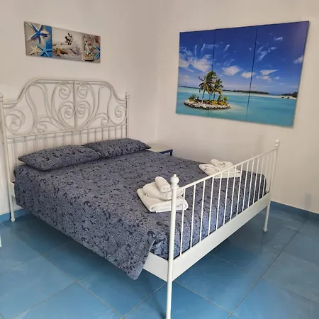 Casa Campisi a 100 mt dal Mare Marzamemi-2