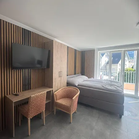 City Hotel-3