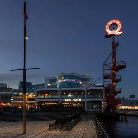 Coast Lonsdale Quay Hotel-3