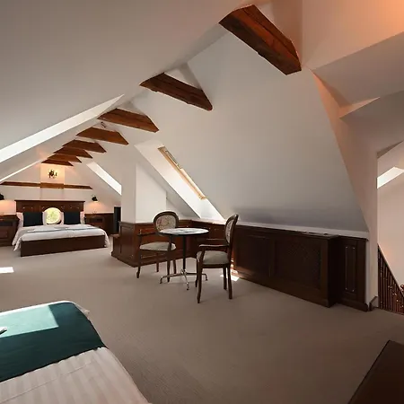 Casa Chitic Hotels-2