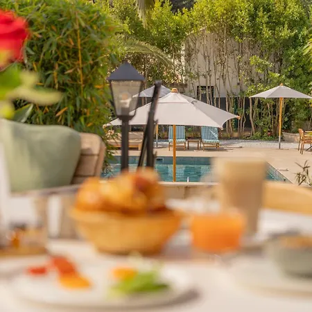 Lou Saint-Tropez-2