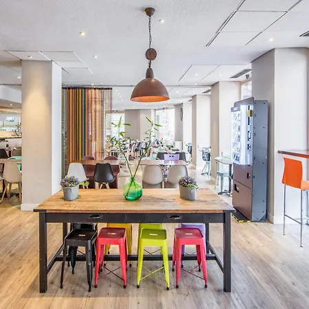 Hotel Madrid Gran Via 25, Affiliated By Melia-3