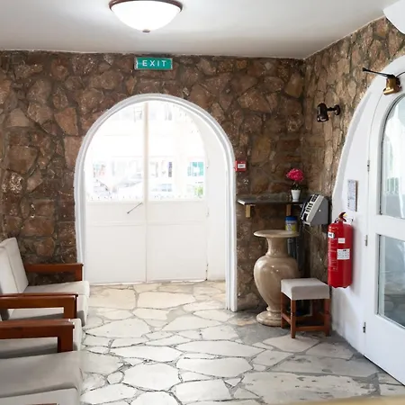 Le Village Hotel-3