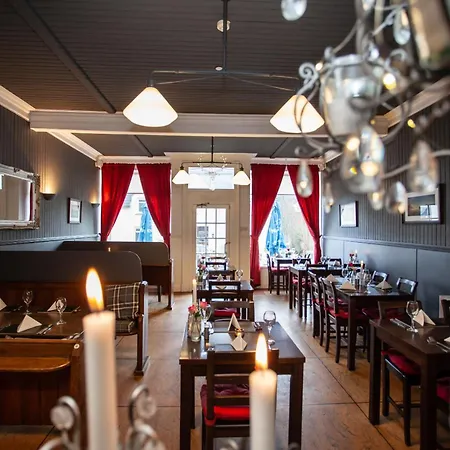 The Courie Inn-2