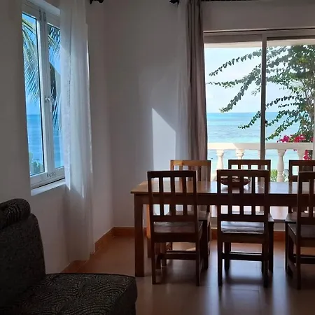 Villa Mina Beachhouse-3
