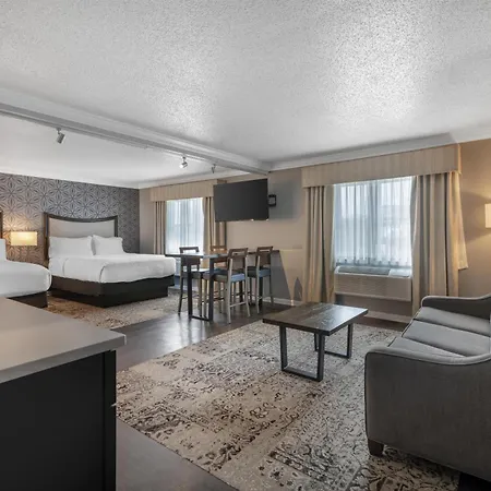 Best Western Plus Franklin Square Inn-3