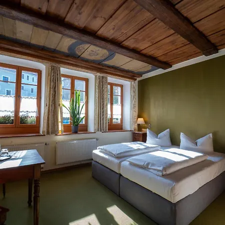 Hotel und Gasthof Dreibeiniger Hund-3