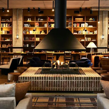 The Junto Hotel-2