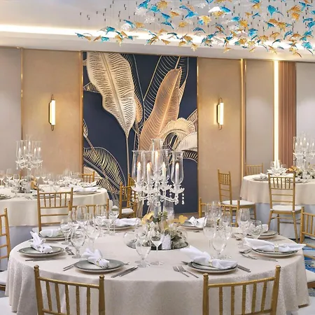 Crowne Plaza - Dubai Jumeirah By Ihg-2