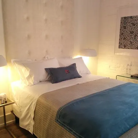 Baystreet Hotel/Motel-3
