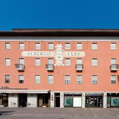Hotel Cles-2