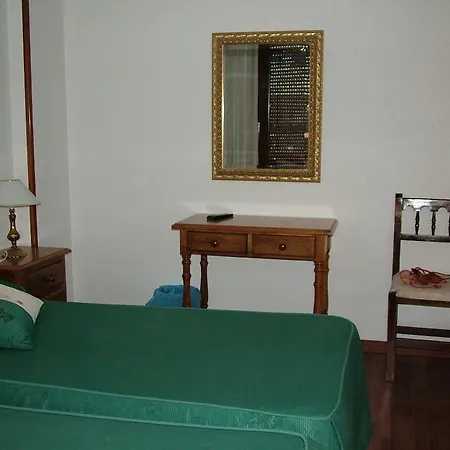 Hostal El Botero-2