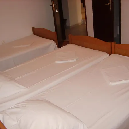 Rooms Roso-3