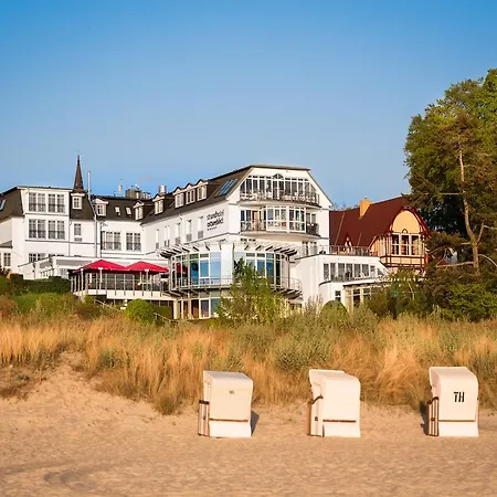 Strandhotel Ostseeblick-3