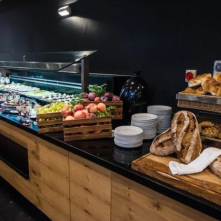Eyal Hotel By Smart Hotels-3