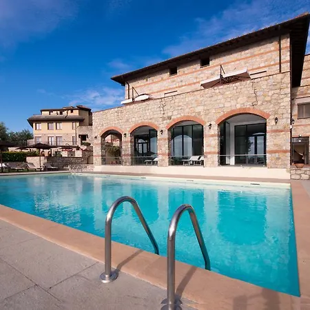 Cdh Hotel Radda-3
