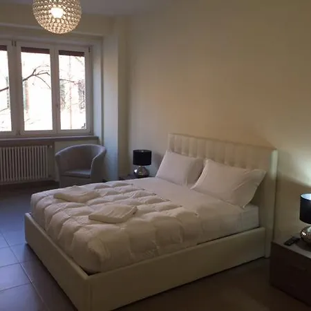 3Jolie Rooms-2