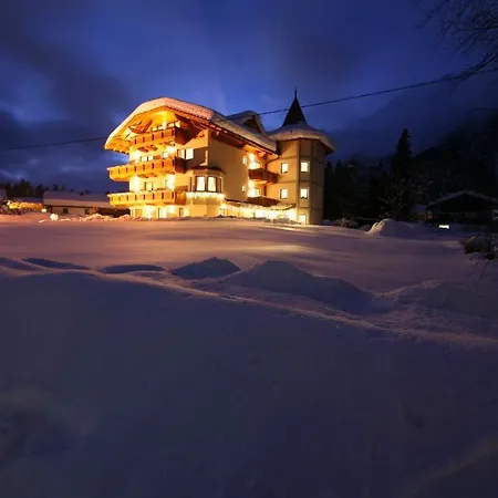 Hotel-Garni Weidacherhof-3