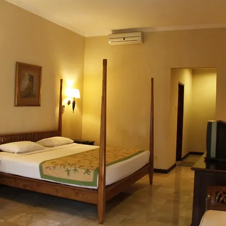 Hotel Puri Bambu-2