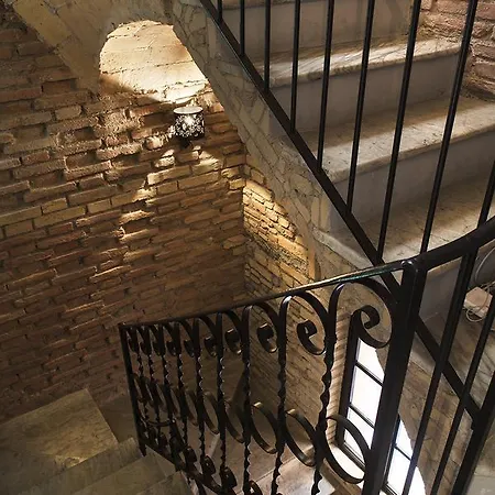 Casa De' Coronari Suites-2