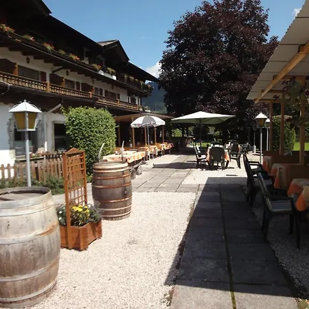 Kaiserhotel Neuwirt-2