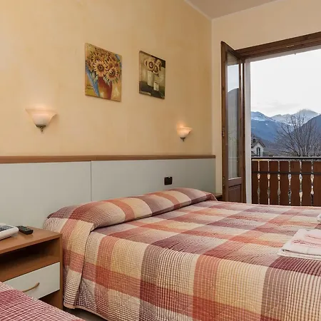 Hotel Pineta-3