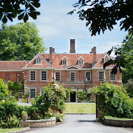 Lainston House-2