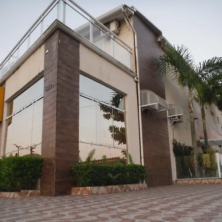 Hotel Basilio Reformado pelo SBT-3