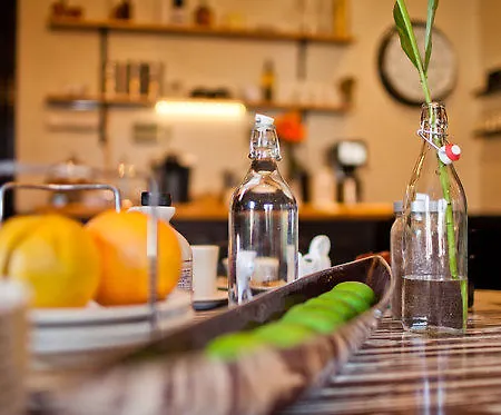 Made Inn Vermont An Urban-Chic Boutique Bed And Breakfast-3