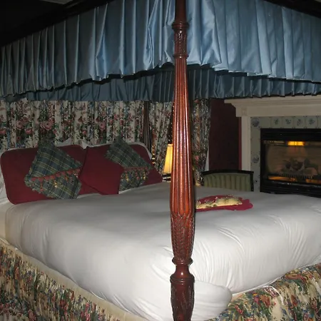 A Cambridge House Inn-3