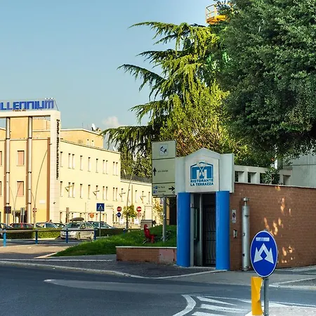 Hotel Millennium Palace-2
