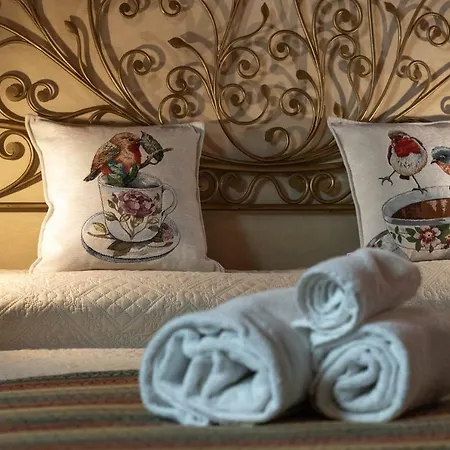 La Tosca Rooms-3