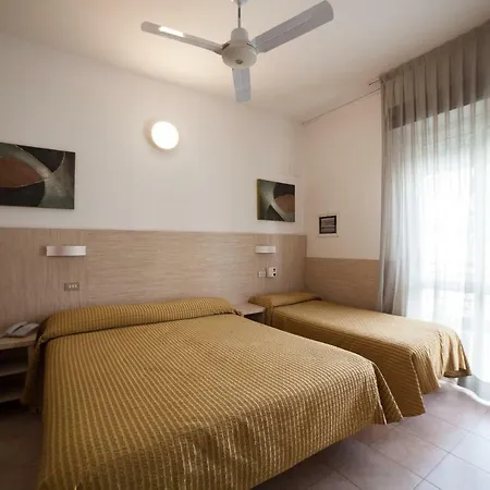Hotel Plaza-3