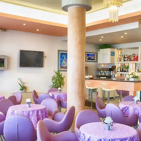 Hotel Meritime-3