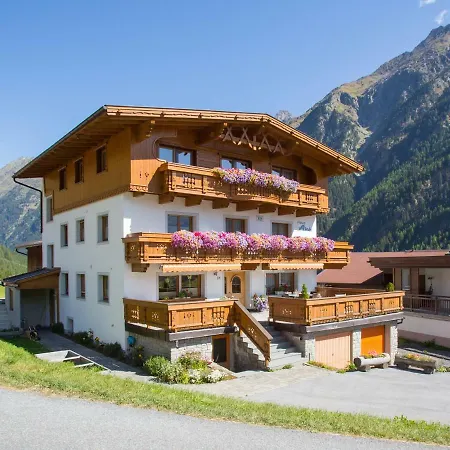 Haus Alois-3