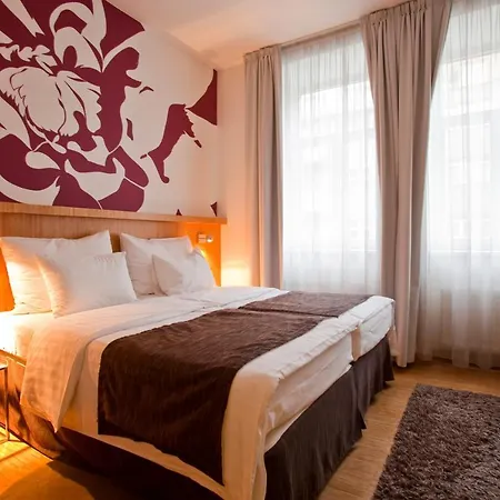 Dahlia Inn-3