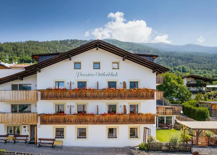 Ferienwohnungen Ortlerblick