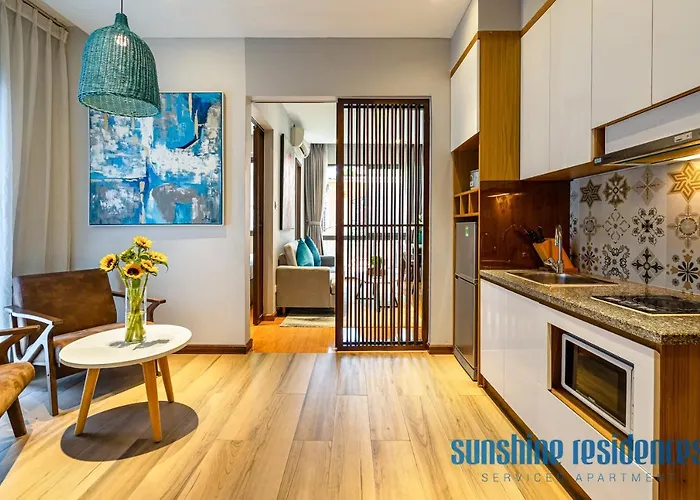 Apart hotel: Sunshine Residences By 5H