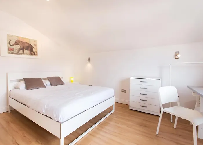 Boutique hotels Tooting Broadway Studios & Rooms By Primecityhosts