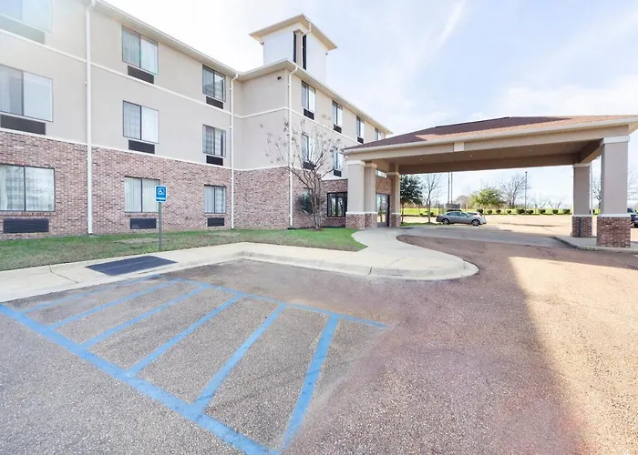 Ramada By Wyndham Jackson Ms