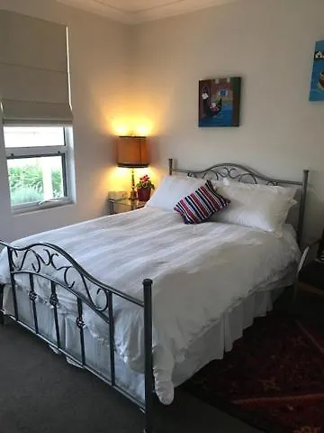 B&B only: Not Quite The Ritz