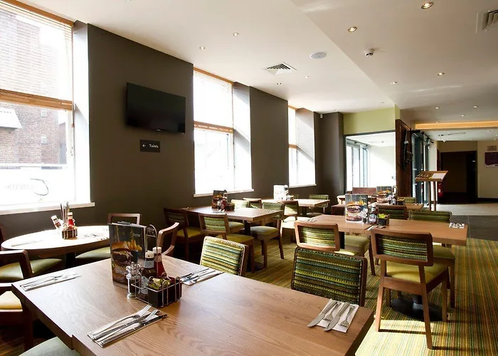 Premier Inn Perth City Centre