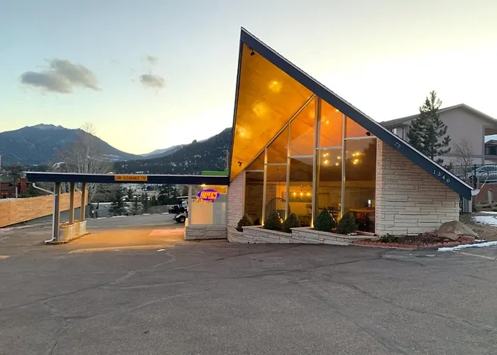 Villa with pool Coyote Mountain