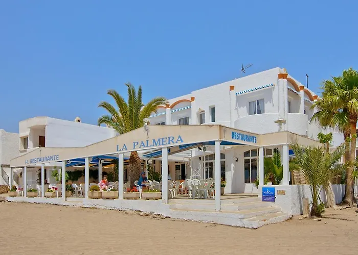 Hotel familiar: La Palmera. El Amanecer En El Parque Natural