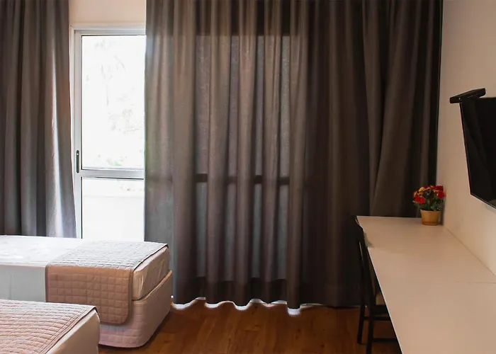 Vip Hotel