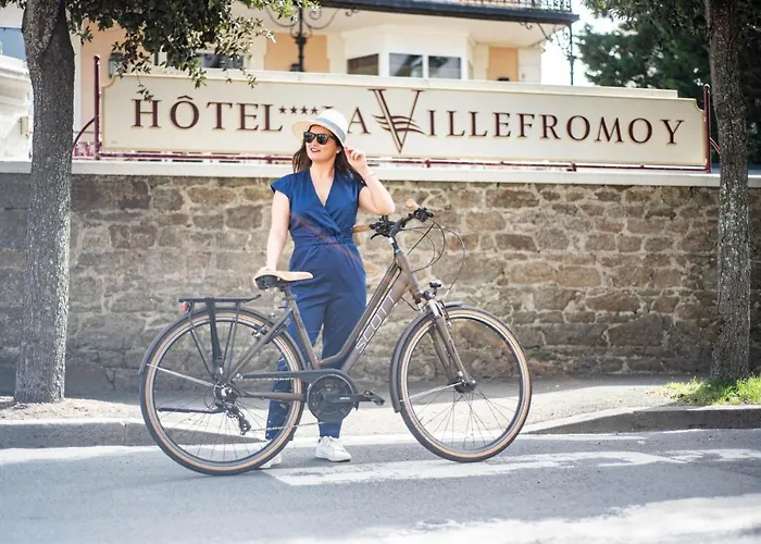 Hotel de playa: Hôtel La Villefromoy